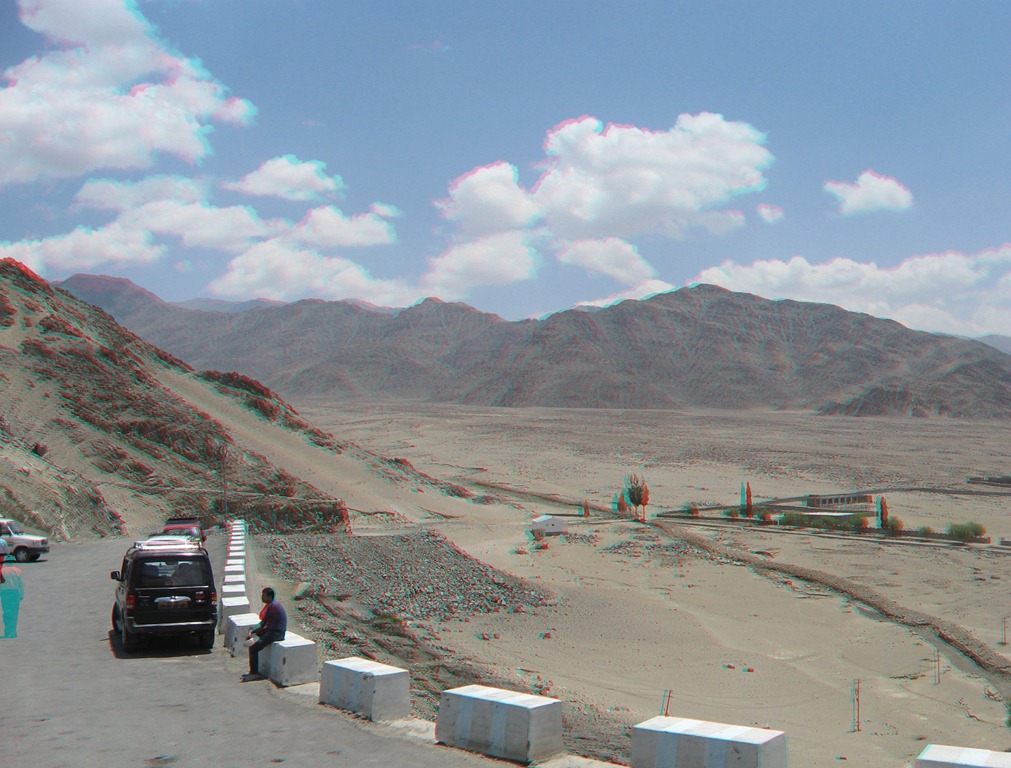Road to Thiksey Monastery